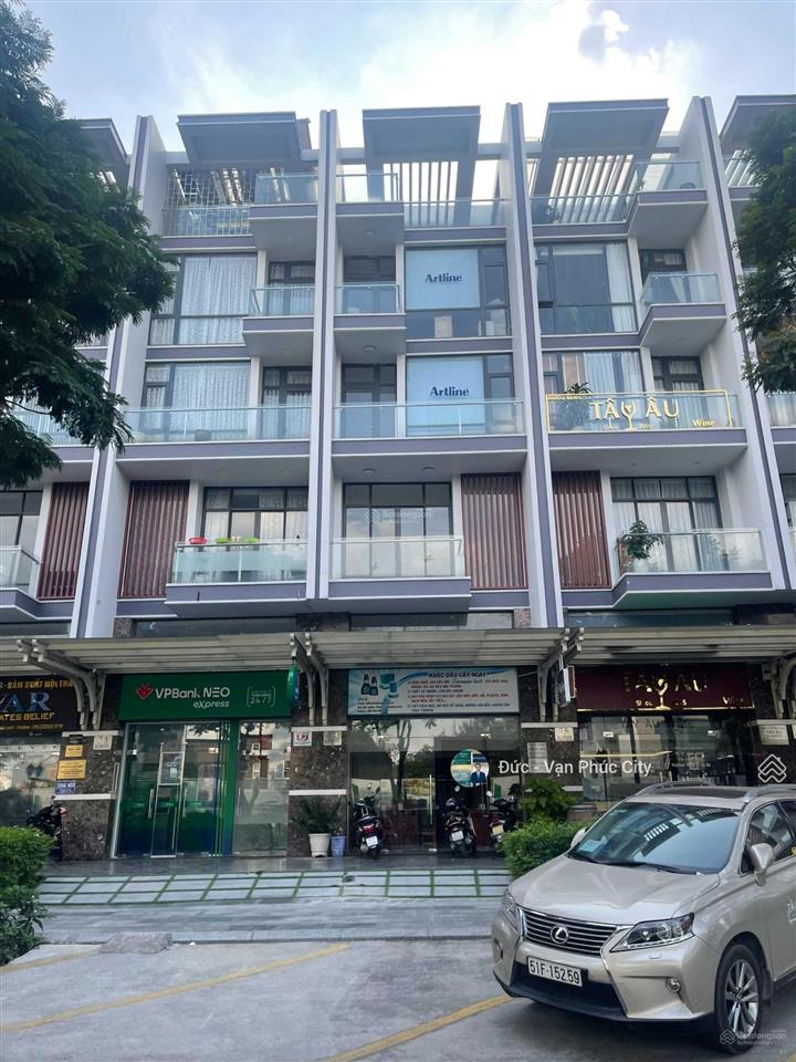 Shophouse mặt tiền nguyễn thị nhung vạn phúc city 5x20m giá chỉ 26 tỷ, hoàn thiện full nội thất