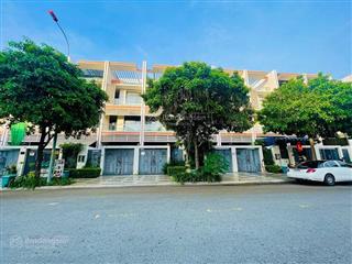 Cho thuê nhà 5x22m văn phòng kđt vạn phúc city, 33 tr/tháng, đường lớn 20m, thủ đức, hcm