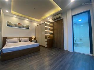 Nhà đẹp cầu giấy bay gấp 35m2 5 tầng giá nhỉnh 7 tỷ