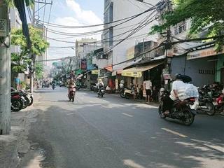 Nhà MT Đường Tôn Đản Phường 10 Quận 4.
