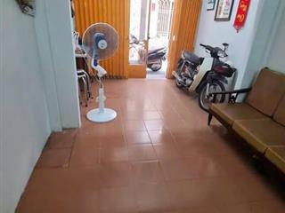 Nhà Đường Nguyễn Văn Cừ Phường 2 Quận 5.