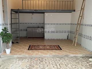 Mặt bằng kinh doanh  đường 8m có lề  40m2  ngã tư gò mây  chỉ 8 triệu