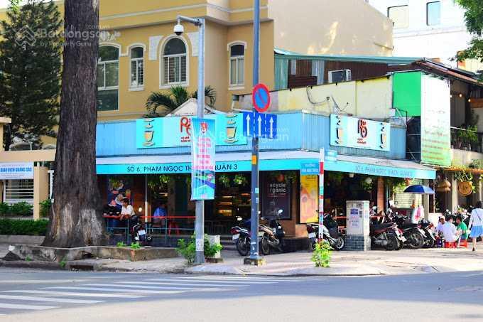 Cho thuê góc 2 mt số 6 phạm ngọc thạch với nguyễn thị minh khai, quận 3, 10x10m, trệt, dtsd 100m2