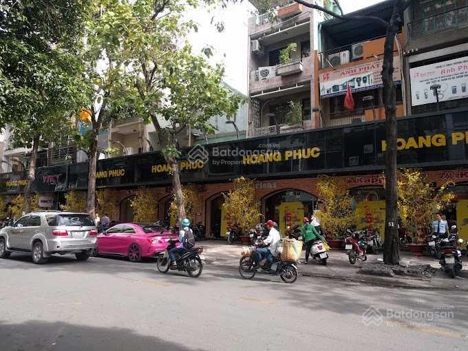 Cho thuê nhà mặt tiền số 19 nguyễn trãi, quận 1, dt 12x30m, 1 trệt, dtsd 360m