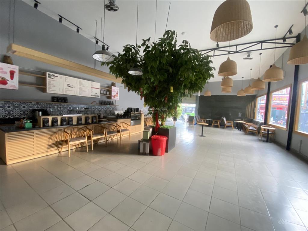 Cho thuê mặt bằng mặt tiền đinh công tráng, quận 1, dt 12x30m, 1 trệt 4 lầu, dtsd 1.800m2