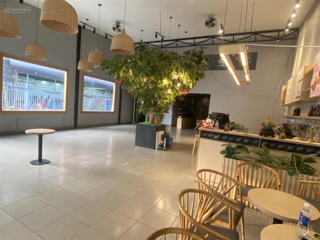 Cho thuê mặt bằng mặt tiền đinh công tráng, quận 1, dt 12x30m, 1 trệt 4 lầu, dtsd 1.800m2