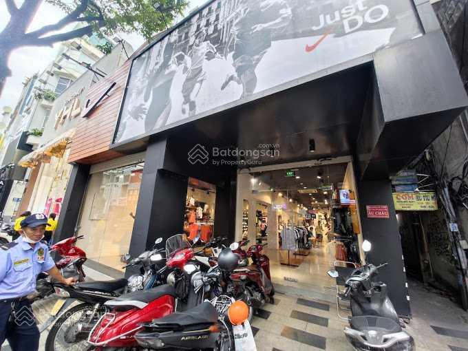 Cho thuê mặt bằng mặt tiền hồ hảo hớn, quận 1, dt 9x20m, 1 trệt 1 lầu, dtsd 360m2