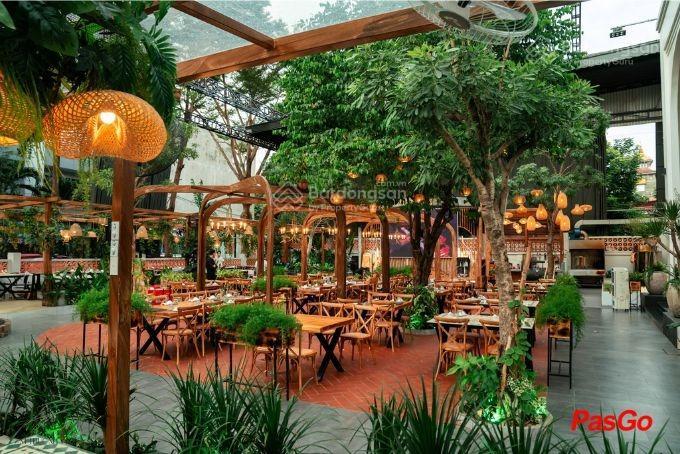Cho thuê nhà góc 2 mặt tiền huyền trân công chúa, quận 1, dt 20x25m, 1 trệt, 1 lầu, dtsd 1.000m²