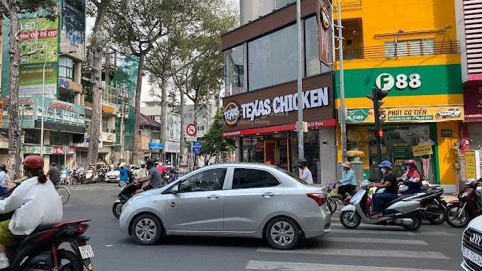 Cho thuê nhà góc 2mt cao thắng  nguyễn đình chiểu, quận 3, dt 8x16m, 1 trệt 3 lầu, dtsd 600 m2