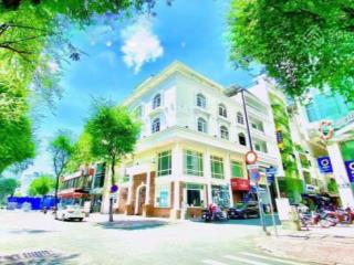 Cho thuê mặt bằng mặt tiền lưu văn lang, quận 1, dt 16.5x26m, 1 trệt, 2 lầu, dtsd 1.300m2