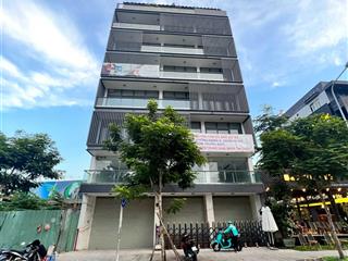 Cho thuê tòa nhà mặt tiền đường số 2 cư xá đô thành, quận 3, dt 9x25m, 1 hầm 6 lầu, dtsd 1.600m2