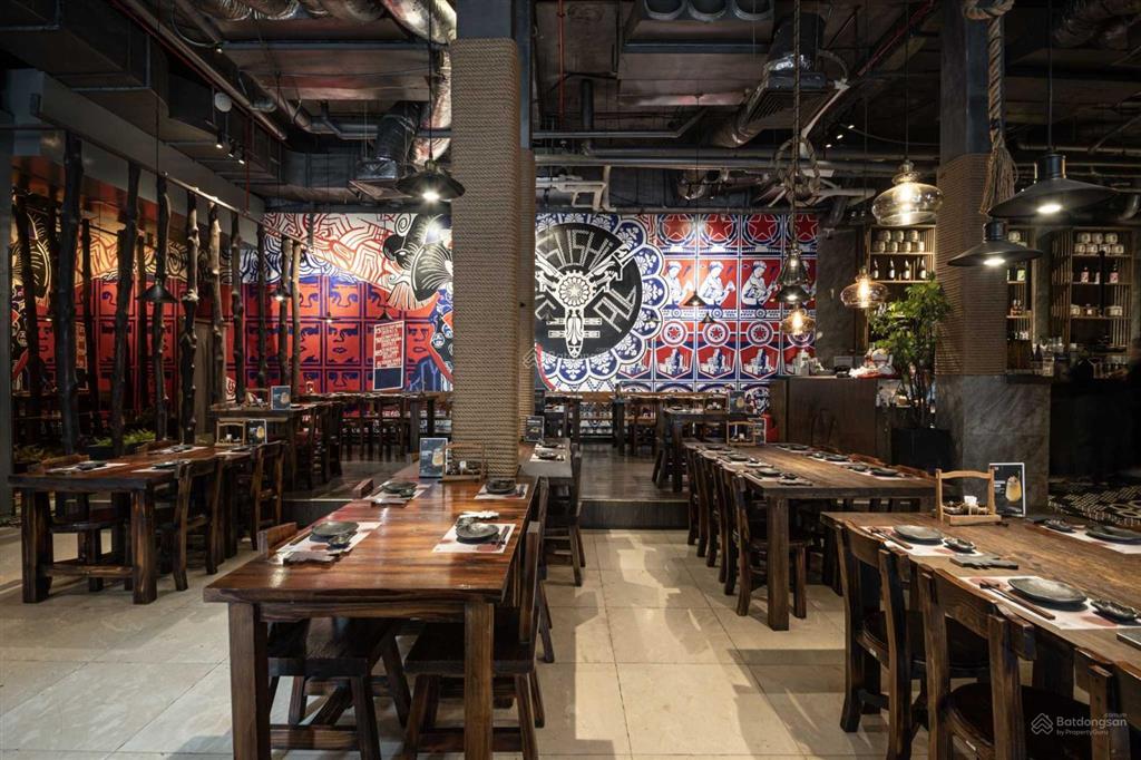 Cho thuê nhà mặt tiền số 15a đường lê quý đôn, quận 3, dt 11x22m, 1 trệt 1 lửng, dtsd 484 m2