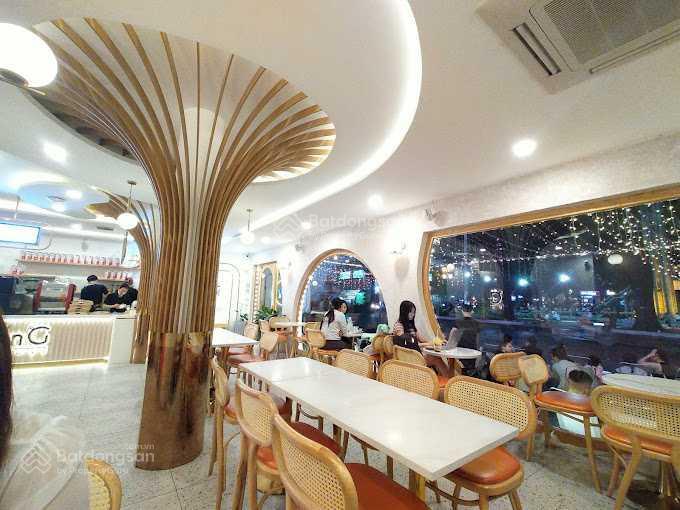Cho thuê nhà mặt tiền số 8 công trường quốc tế, quận 3, dt 11x15m, 1 trệt, 1 lầu, dtsd 330 m2