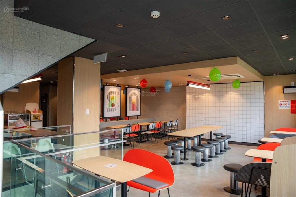 Cho thuê nhà mặt tiền số 166 đường trần não, quận 2, dt 10x20m, 1 trệt, 1 lầu, dtsd 400 m2