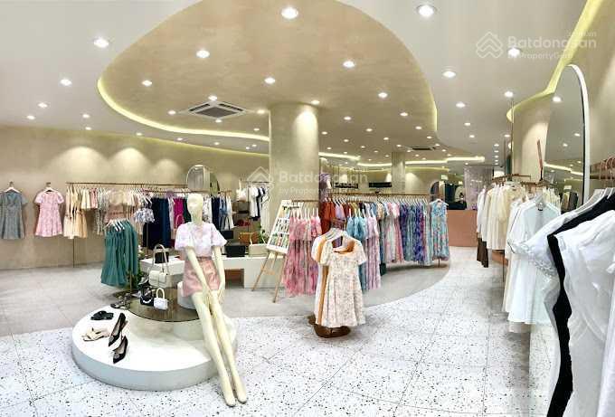 Cho thuê nhà mặt tiền nguyễn gia trí, quận bình thạnh. dt 8x20m, 1 trệt 1 lầu