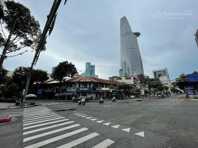 Cho thuê mặt bằng góc 2mt hàm nghi và pasteur, quận 1, dt 12x23m, 1 trệt 1 lầu, dtsd 552 m2