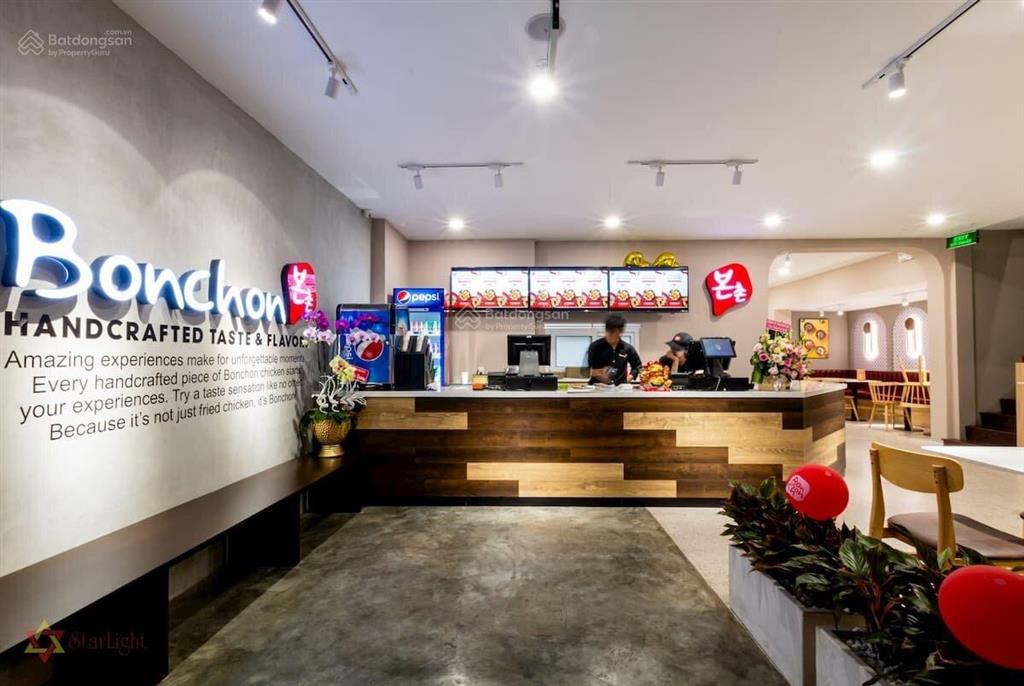 Cho thuê mặt bằng quận 1 phù hợp làm nhà hàng  cà phê  showroom  siêu thị