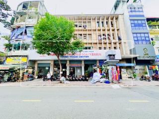 Cho thuê mặt bằng mặt tiền yersin, quận 1, dt 18x40m, 1 trệt 1 lửng, dtsd 1.000 m2