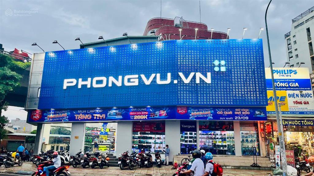 Cho thuê nhà mặt tiền huỳnh thúc kháng, quận 1, dt 25x38m, 1 trệt, dtsd 950m2