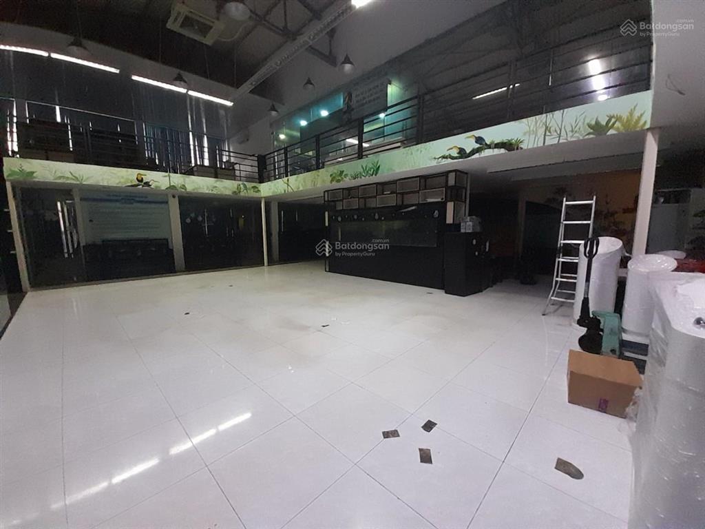 Cho thuê nhà mặt tiền nguyễn thị minh khai, quận 3, dt 22x35m, 1 trệt, 1 lầu, dtsd 1.500m2