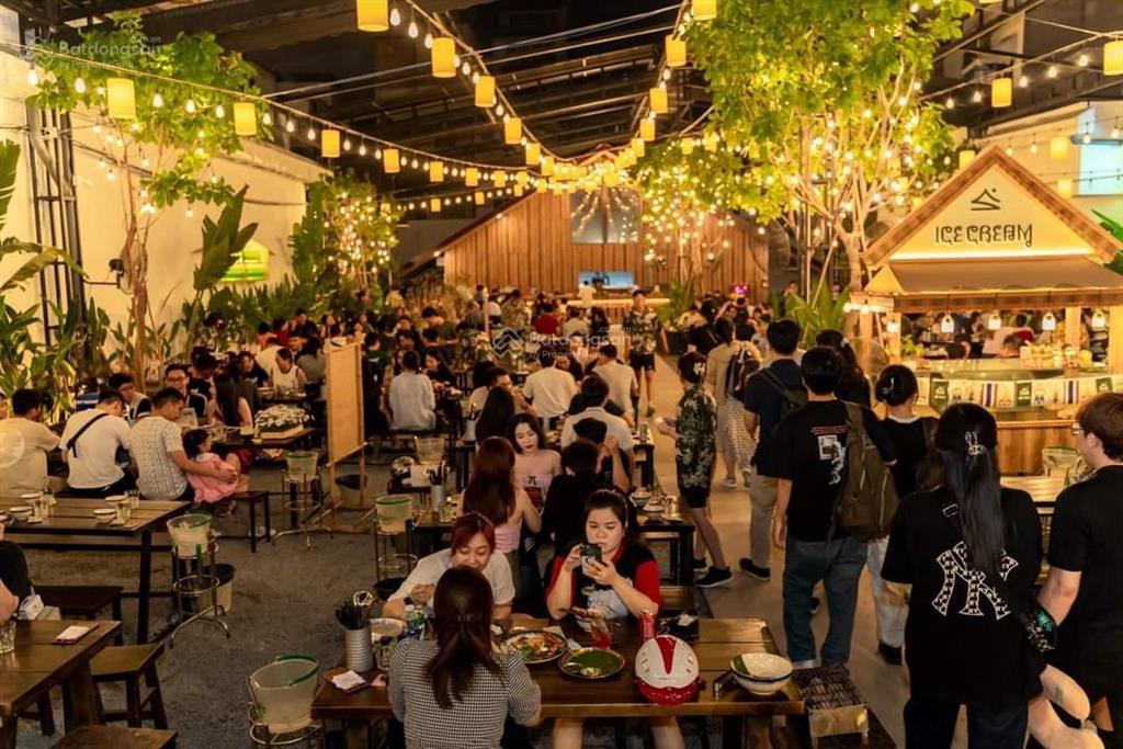Cho thuê mặt bằng mặt tiền tôn thất đạm, quận 1, dt 15x25m, 1 trệt 2 lầu, dtsd 1100m2