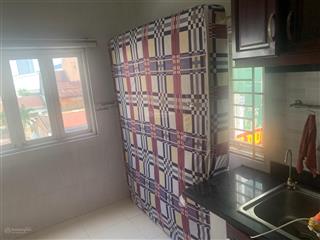Lầu 3  cho thuê phòng trọ 1pn, 20m2, 4 triệu, đoàn như hài, p13, q4, hcm