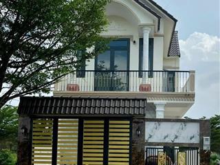 Bán nhà lầu full thổ cư ngay khu công nghiệp long thành
