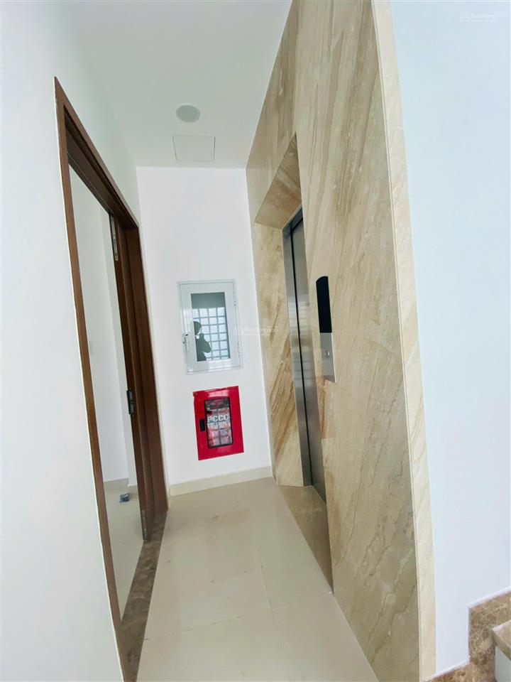 Cho thuê nhà mới mặt tiền nguyễn văn nguyễn, phường tân định, quận 1  dtsd 450m2