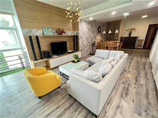 Bán căn hộ chung cư 3 phòng ngủ khu đô thi ciputra  amy 0904 622 ***