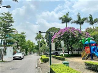 Bán biệt thự 220m2, giá thỏa thuận tại ciputra, phú thượng, tây hồ, hà nội