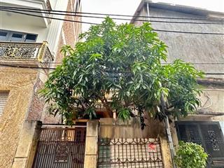 Bán đất thị trấn trâu quỳ  gia lâm  đường 6m ô tô tránh  trung tâm phát triển  8.1 tỷ