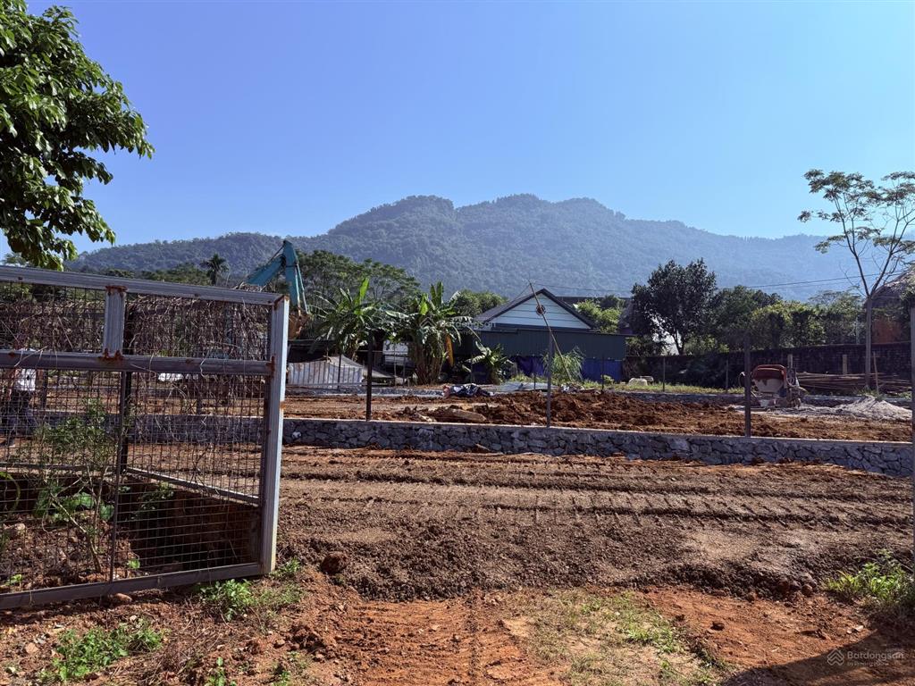 Cần chuyển nhượng lô đất nghỉ dưỡng tại thôn dy minh quang