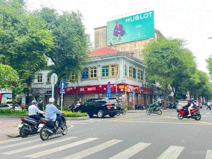 Siêu hiếm góc 2mt số 156 pasteur với lý tự trọng, quận 1, dt 12x16m, 1 trệt 1 lầu, dtsd 400m2