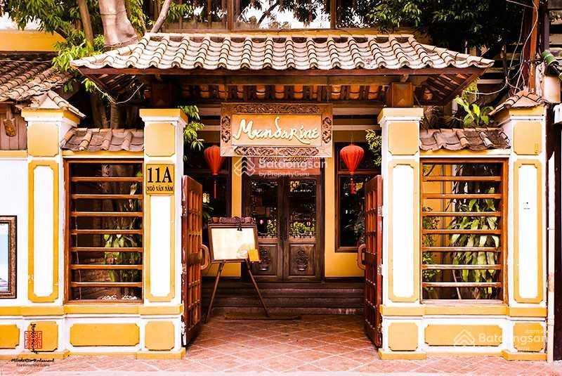 Gần khu người nhật  mặt tiền đường ngô văn năm, quận 1. dt 22x30m, trệt 2 lầu, dtsd 1.980m2