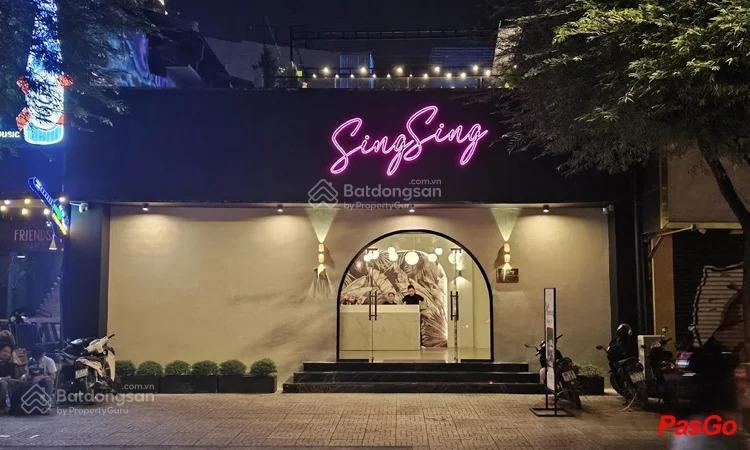 Ngang 12mét  bà huyện thanh quan, quận 3. dt 12x25m. trệt lửng. dtsd 600m2