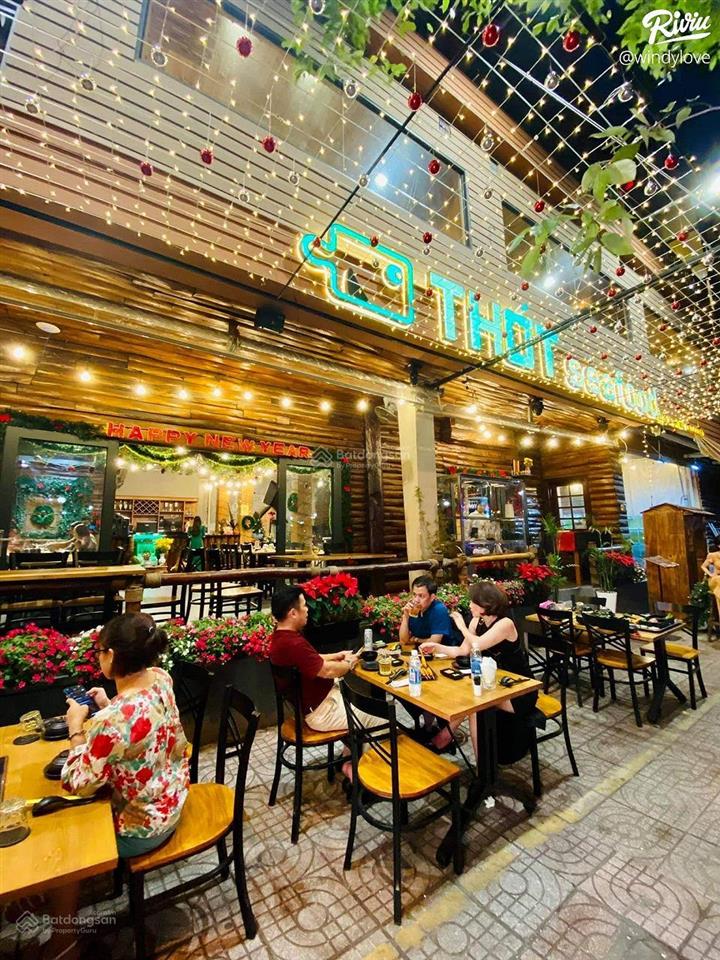 Chính chủ cho thuê  nhà mặt tiền đường phạm ngũ lão, quận 1. dt 10x17m. 3 lầu. dtsd 920m2