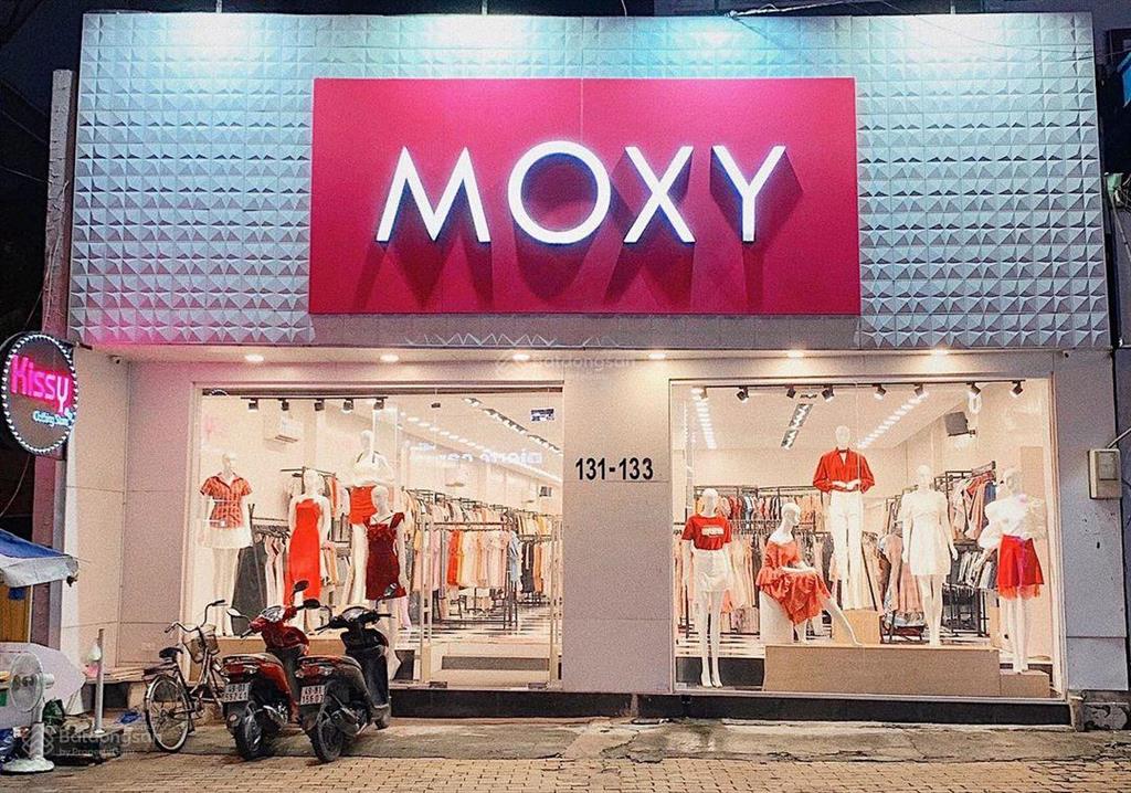 Cho thuê nhà mặt tiền đường lê quang định, phường 14, bình thạnh. dt 8x15m. 1 trệt. dtsd 120m2