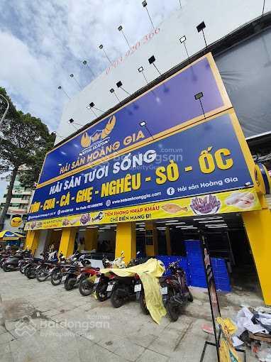 Cho thuê nhà góc 6mt số 241 đường nguyễn tri phương, p. 5, q. 10. dt 25x15m, 3 lầu. dtsd 460m2