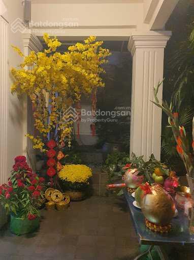 Cho thuê nhà mặt tiền đường trần quang diệu, phường 14, quận 3. dt 15x35m. 2 lầu. dtsd 1.050m2
