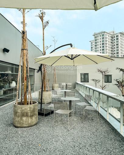 Cho thuê nhà mặt tiền đường thảo điền, phường thảo điền, quận 2. dt 8x40m