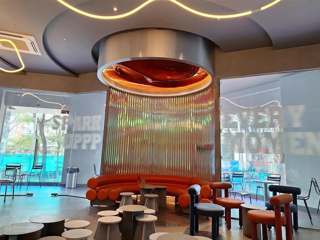 Cho thuê mặt bằng kinh doanh quán bar  pub  lounge  cà phê  nhà hàng trung tâm quận 1