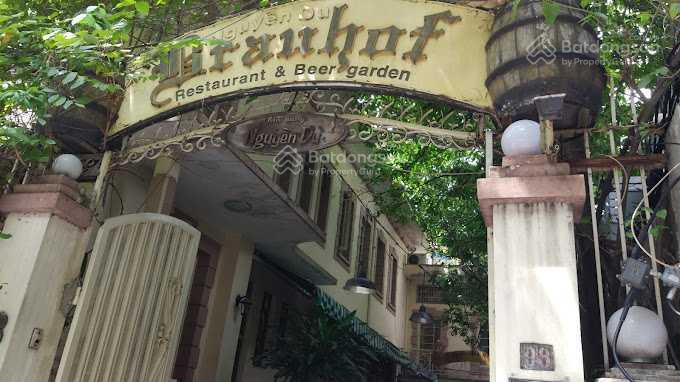 Cho thuê nhà mt đường nguyễn du, phường bến nghé, quận 1. dt 20x50m. trệt 2 lầu. dtsd 2.000m2
