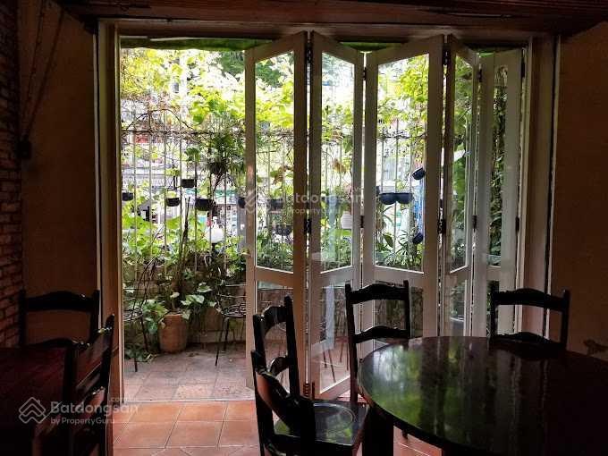 Cho thuê nhà mt đường nguyễn du, phường bến nghé, quận 1. dt 20x50m. trệt 2 lầu. dtsd 2.000m2