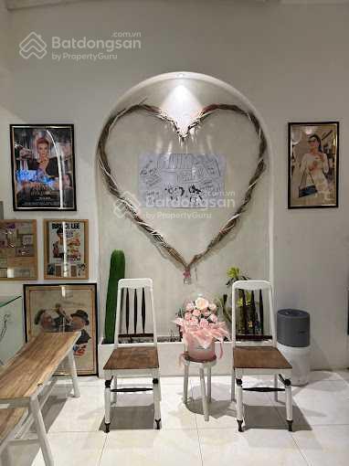 Cho thuê nhà mặt tiền đường thái văn lung, quận 1. dt 11x18m. trệt lầu. dtsd 400m2