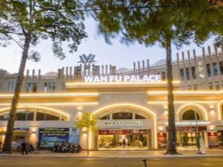 Cho thuê nhà mặt tiền đường hùng vương, phường 1, quận 10. dt 20x40m, 3 lầu. dtsd 2.400m2