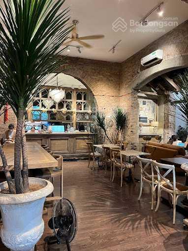 Còn sót 1 vị trí duy nhất  đường võ thị sáu, phường 7, quận 3. dt 15x40m. dtsd 1.100m2