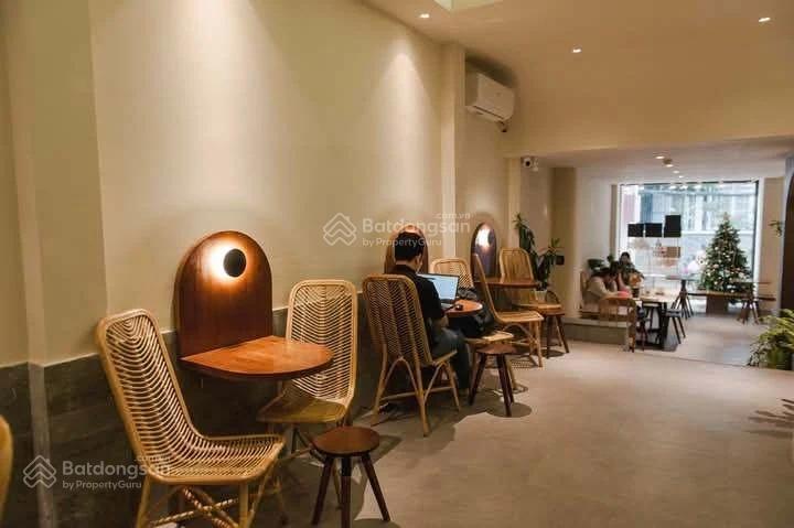 Cho thuê mặt bằng kinh doanh đường phan xích long, phú nhuận