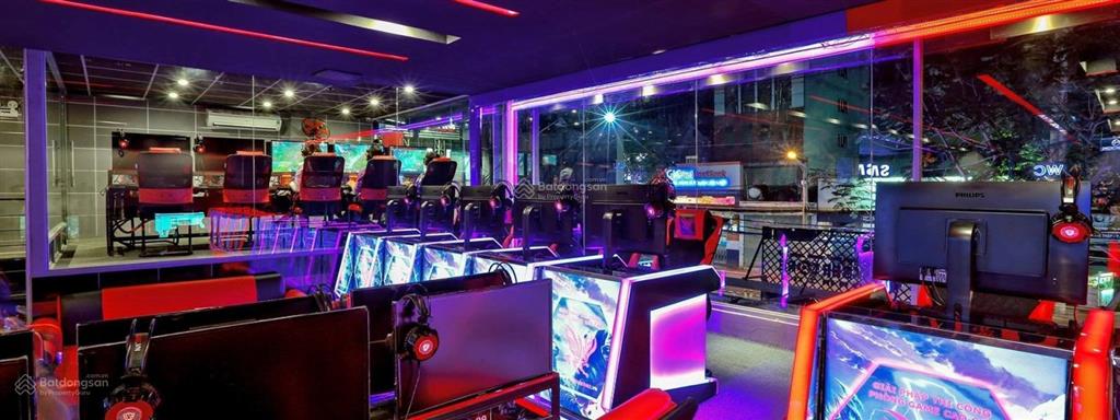 Mặt bằng ngang 8 mét nguyễn tri phương phù hợp làm cyber net, trang sức, trà sữa, spa