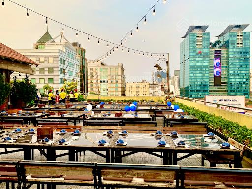 Cho thuê nhà mặt tiền đường trần đình xu, quận 1. dt 16x30m. trệt lầu. dtsd 960m2