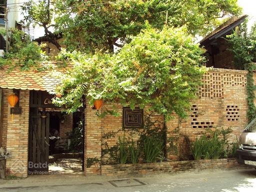 Cho thuê nhà mặt tiền đường nguyễn thái bình, quận 1. dt 12x20m. trệt 1 lầu. dtsd 480m2